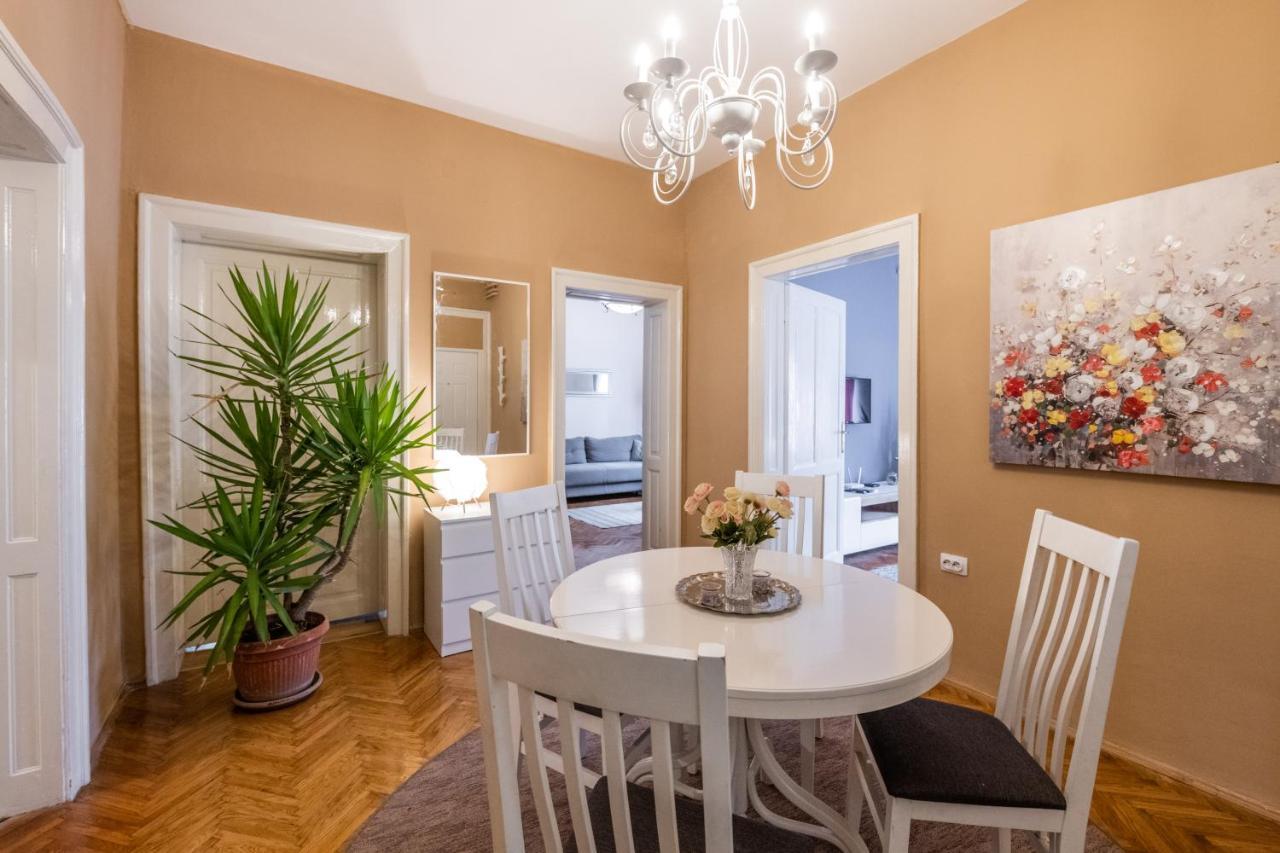 Neimar Apartment With Great Wi-Fi And Free Parking Beograd Eksteriør billede