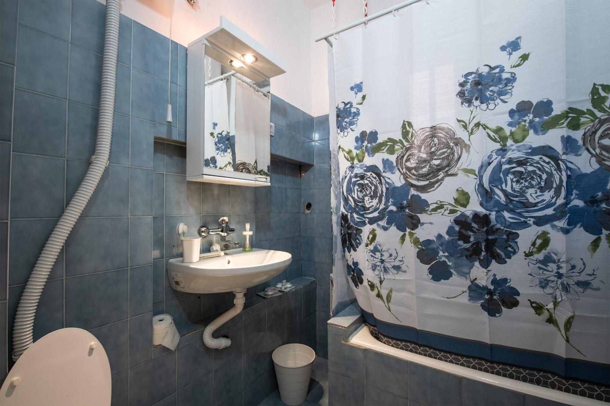 Neimar Apartment With Great Wi-Fi And Free Parking Beograd Eksteriør billede